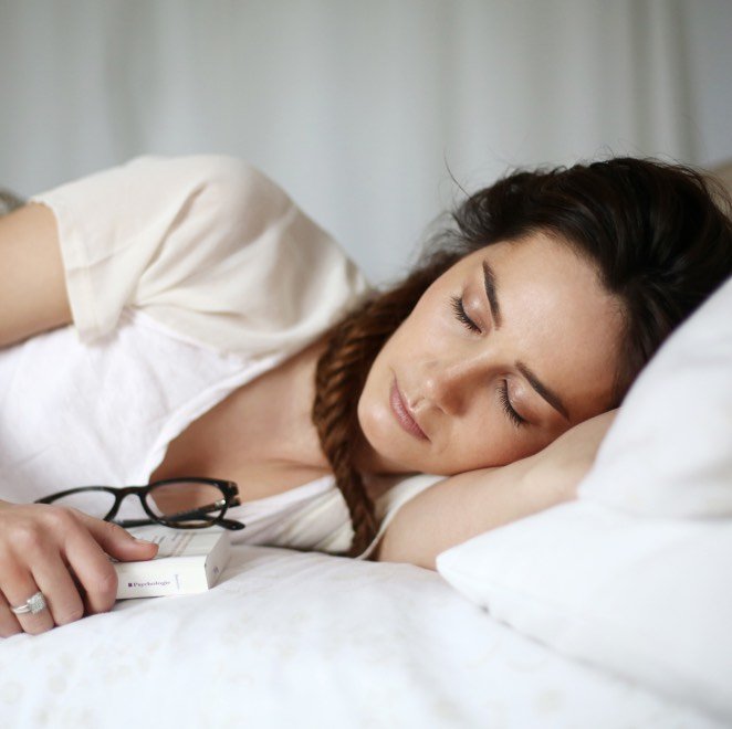 mujer durmiendo